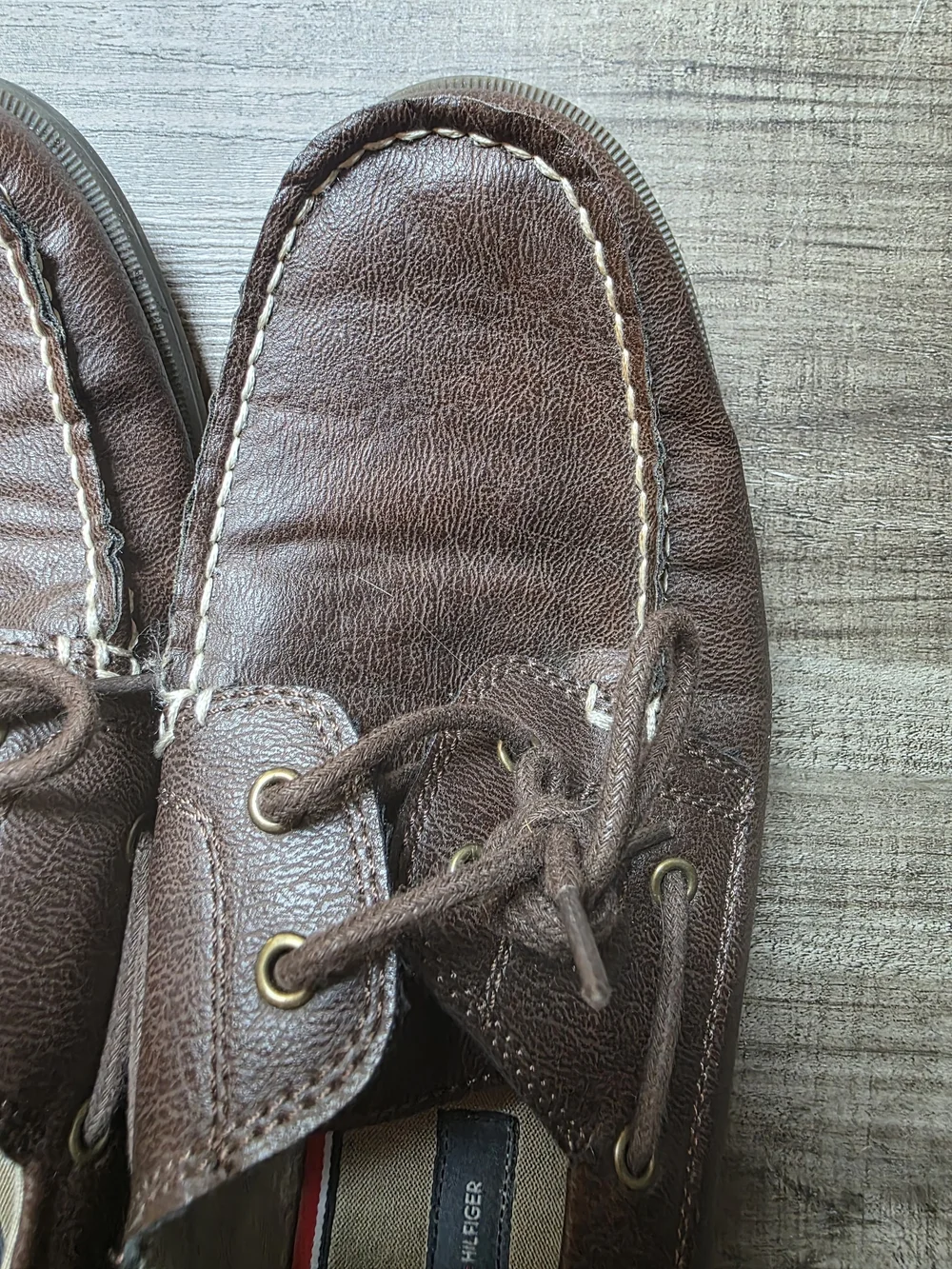 Tommy Hilfiger Men's Brown Leather Moc Toe Boat Shoes